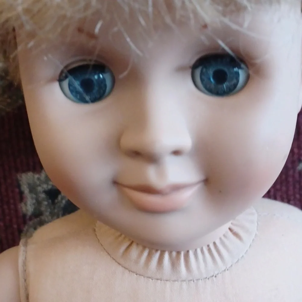 Battat Blonde Hair Doll, 1998
